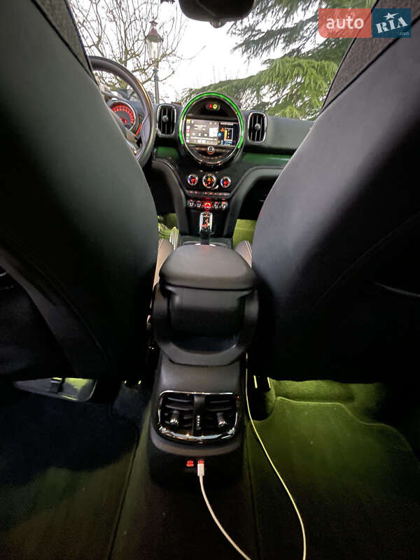 Хэтчбек MINI Countryman 2019 в Днепре