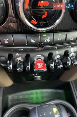 Хэтчбек MINI Countryman 2019 в 