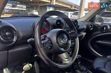 Внедорожник / Кроссовер MINI Countryman 2015 в 
