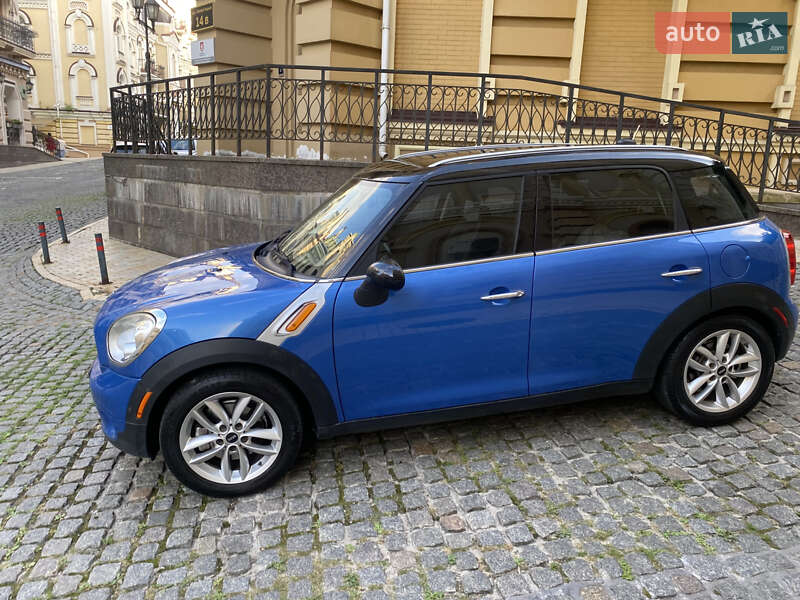 Внедорожник / Кроссовер MINI Countryman 2014 в Киеве