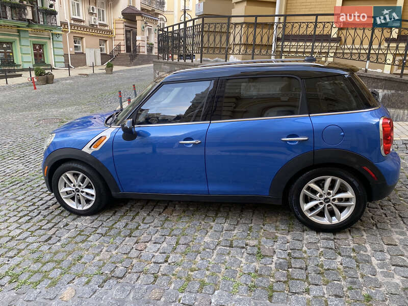 Внедорожник / Кроссовер MINI Countryman 2014 в Киеве