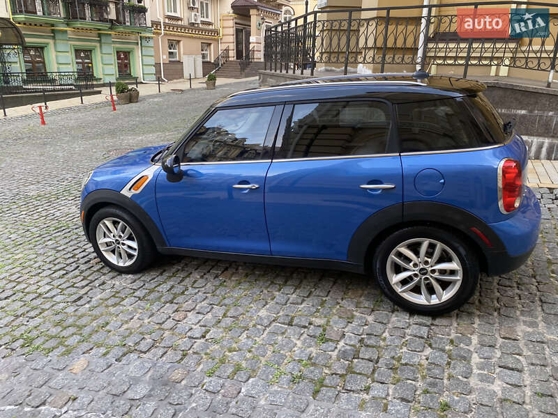 Внедорожник / Кроссовер MINI Countryman 2014 в Киеве