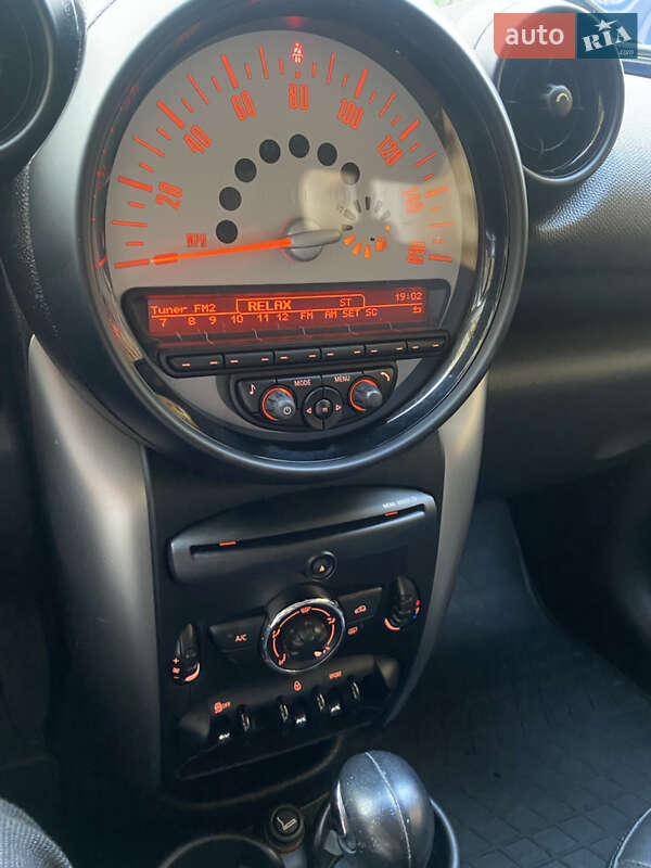 Внедорожник / Кроссовер MINI Countryman 2014 в Киеве