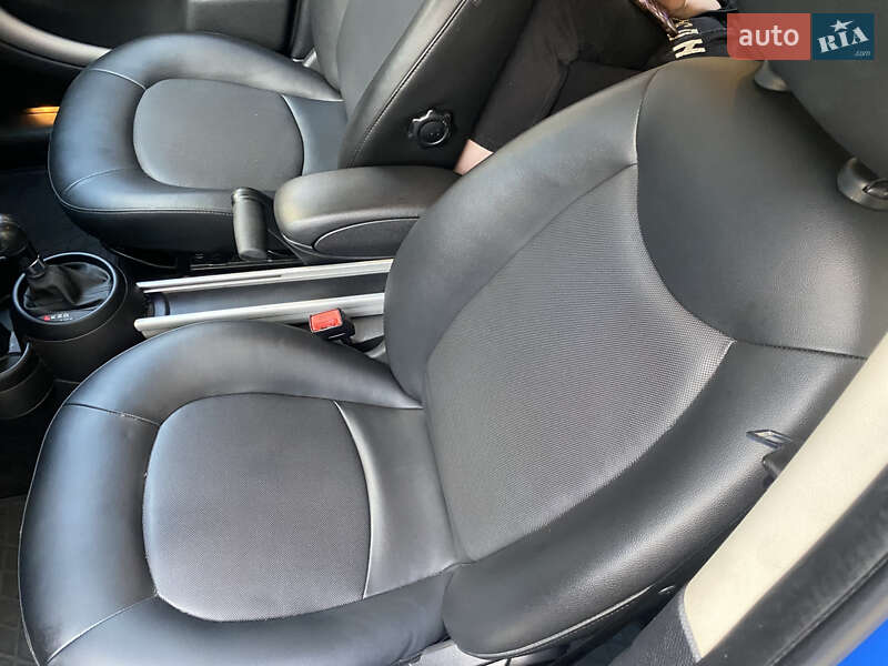 Внедорожник / Кроссовер MINI Countryman 2014 в Киеве