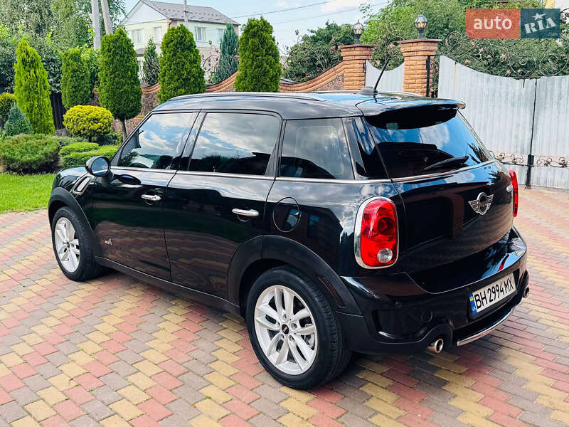 Внедорожник / Кроссовер MINI Countryman 2015 в Киеве