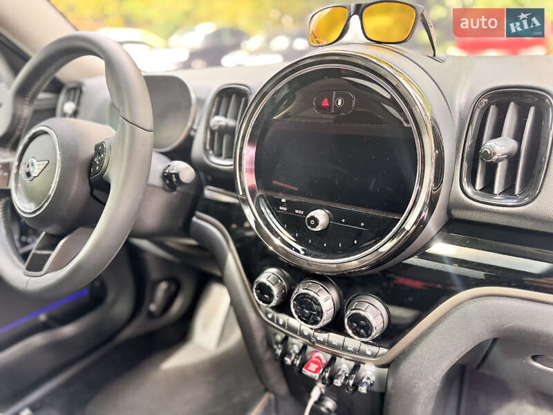 Внедорожник / Кроссовер MINI Countryman 2023 в Киеве