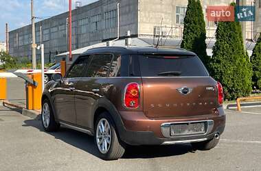 Внедорожник / Кроссовер MINI Countryman 2015 в 