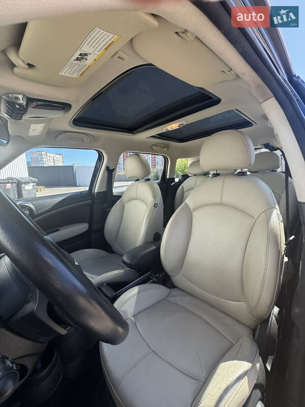 Внедорожник / Кроссовер MINI Countryman 2014 в Черноморске