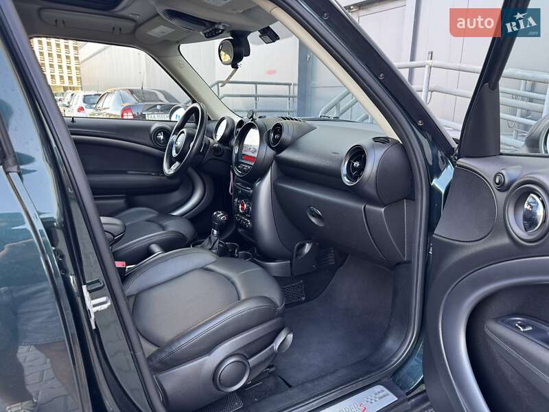 Позашляховик / Кросовер MINI Countryman 2014 в Києві