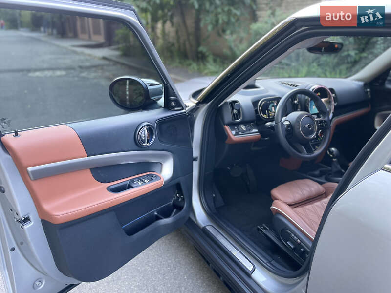 Внедорожник / Кроссовер MINI Countryman 2023 в Киеве