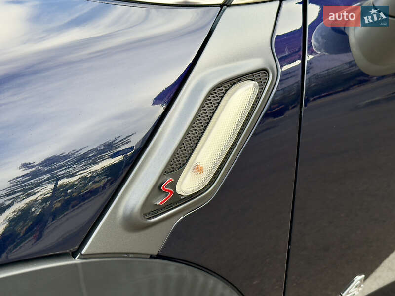 Внедорожник / Кроссовер MINI Countryman 2014 в Киеве