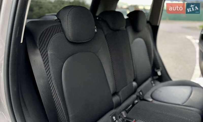 Хэтчбек MINI Countryman 2019 в Киеве