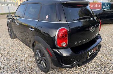 Позашляховик / Кросовер MINI Countryman 2013 в  фото 11 Позашляховик / Кросовер MINI Countryman 2013 в