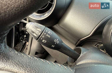 Позашляховик / Кросовер MINI Countryman 2013 в  фото 31 Позашляховик / Кросовер MINI Countryman 2013 в
