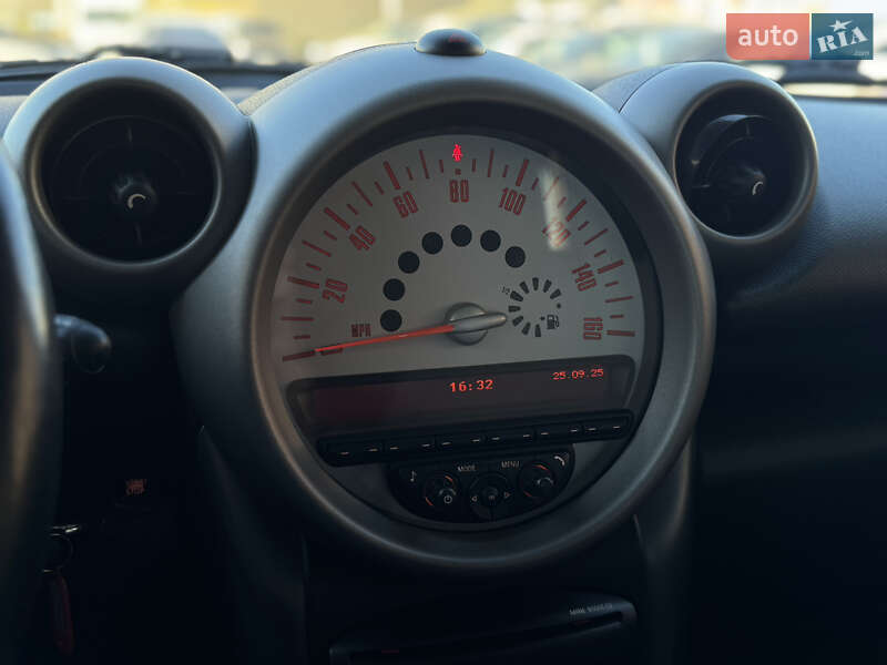 Позашляховик / Кросовер MINI Countryman 2012 в Києві фото 9 Позашляховик / Кросовер MINI Countryman 2012 в Києві