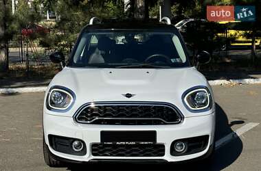 Хэтчбек MINI Countryman 2020 в 