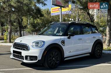 Хэтчбек MINI Countryman 2020 в 
