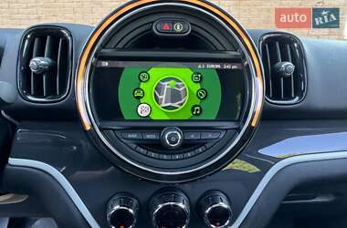 Хэтчбек MINI Countryman 2020 в 