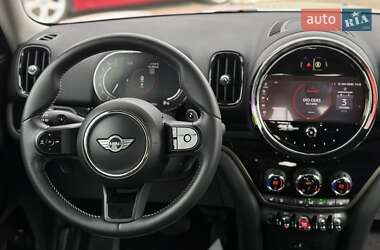 Внедорожник / Кроссовер MINI Countryman 2022 в 