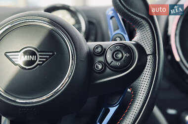 Хэтчбек MINI Countryman 2019 в 