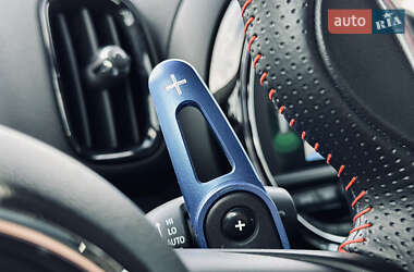 Хэтчбек MINI Countryman 2019 в 
