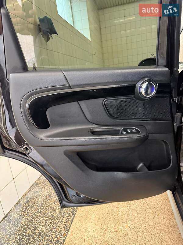 Хэтчбек MINI Countryman 2018 в Кривом Роге