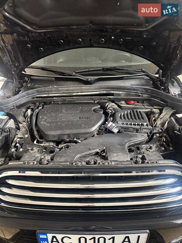 Хэтчбек MINI Countryman 2018 в Кривом Роге