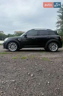 Хэтчбек MINI Countryman 2018 в 