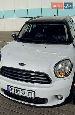Внедорожник / Кроссовер MINI Countryman 2014 в 