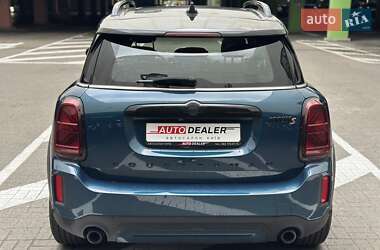 Позашляховик / Кросовер MINI Countryman 2021 в 