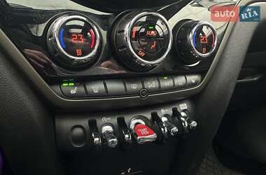 Позашляховик / Кросовер MINI Countryman 2021 в 