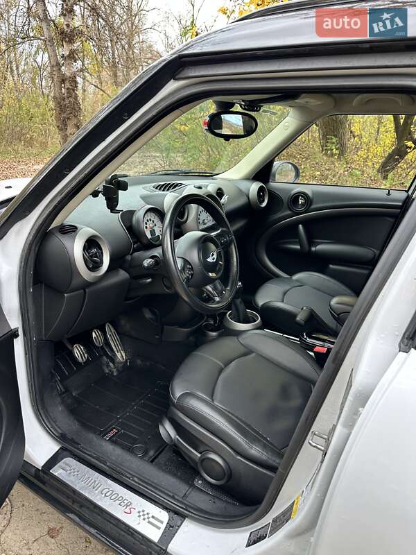 Внедорожник / Кроссовер MINI Countryman 2012 в Киеве