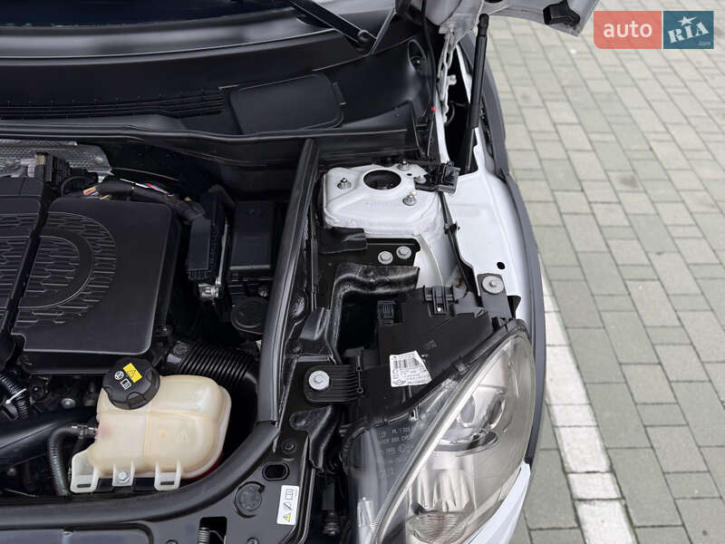 Внедорожник / Кроссовер MINI Countryman 2014 в Хмельницком