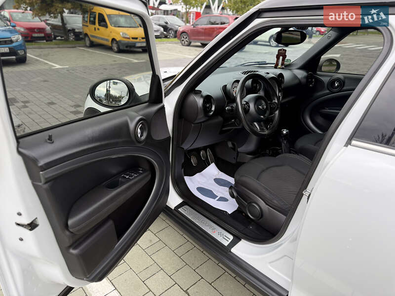 Внедорожник / Кроссовер MINI Countryman 2014 в Хмельницком