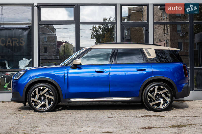 Позашляховик / Кросовер MINI Countryman 2024 в Києві