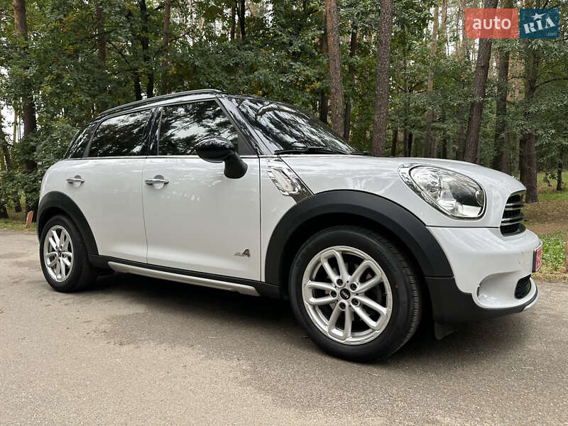 Позашляховик / Кросовер MINI Countryman 2015 в Києві