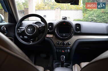 Хетчбек MINI Countryman 2019 в 
