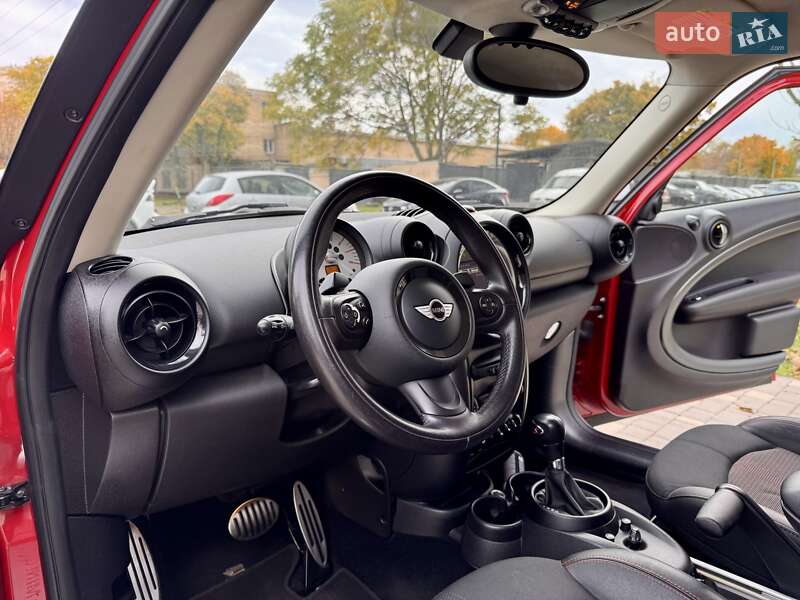 Позашляховик / Кросовер MINI Countryman 2014 в Одесі фото 46 Позашляховик / Кросовер MINI Countryman 2014 в Одесі