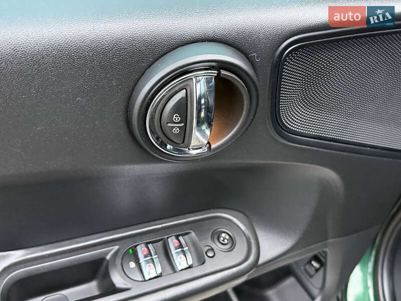 Хетчбек MINI Countryman 2018 в Стрию фото 48 Хетчбек MINI Countryman 2018 в Стрию