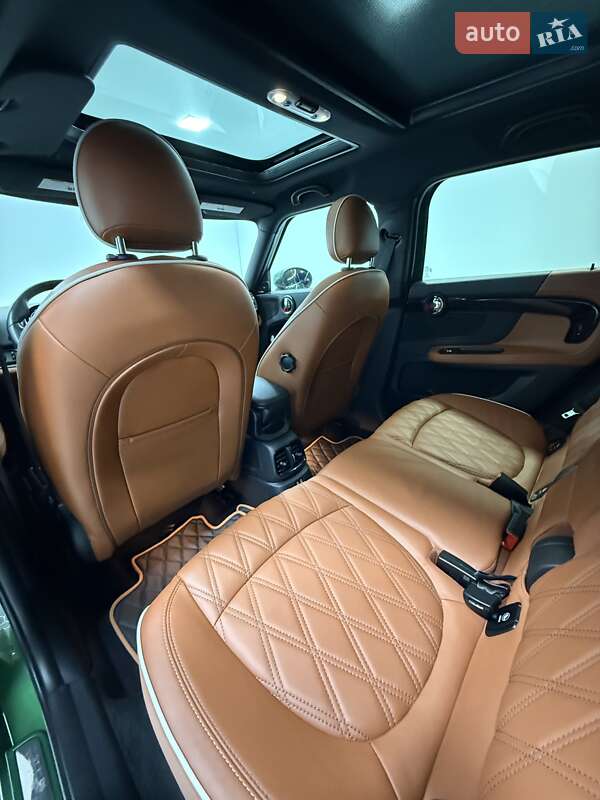 Внедорожник / Кроссовер MINI Countryman 2021 в Одессе