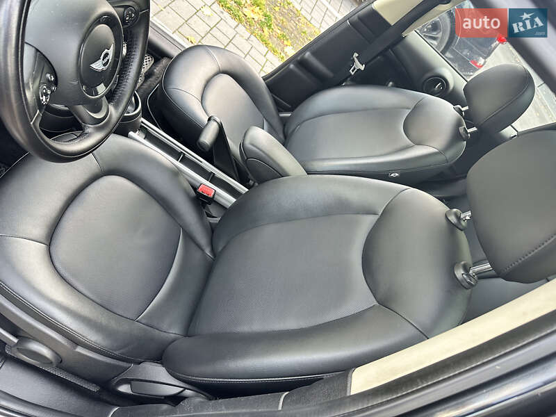 Внедорожник / Кроссовер MINI Countryman 2014 в Киеве