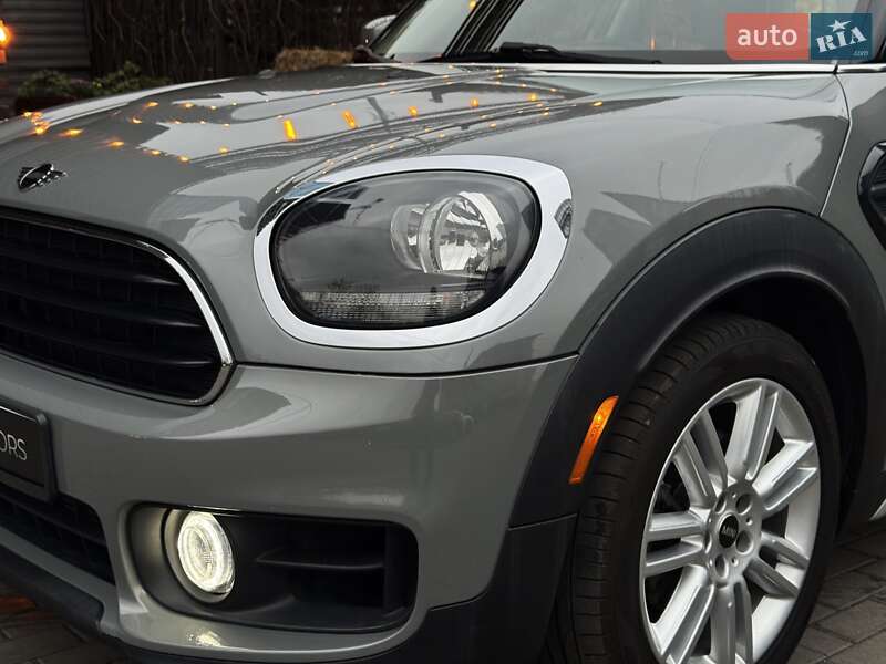 Хэтчбек MINI Countryman 2019 в Киеве