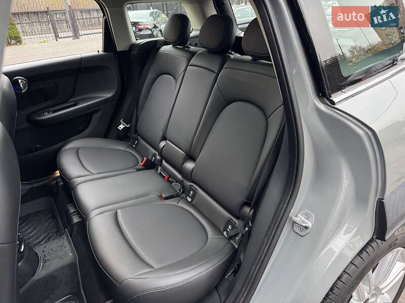 Хэтчбек MINI Countryman 2019 в Киеве