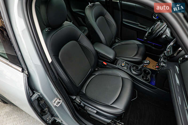 Хэтчбек MINI Countryman 2018 в Киеве фото 20 Хэтчбек MINI Countryman 2018 в Киеве