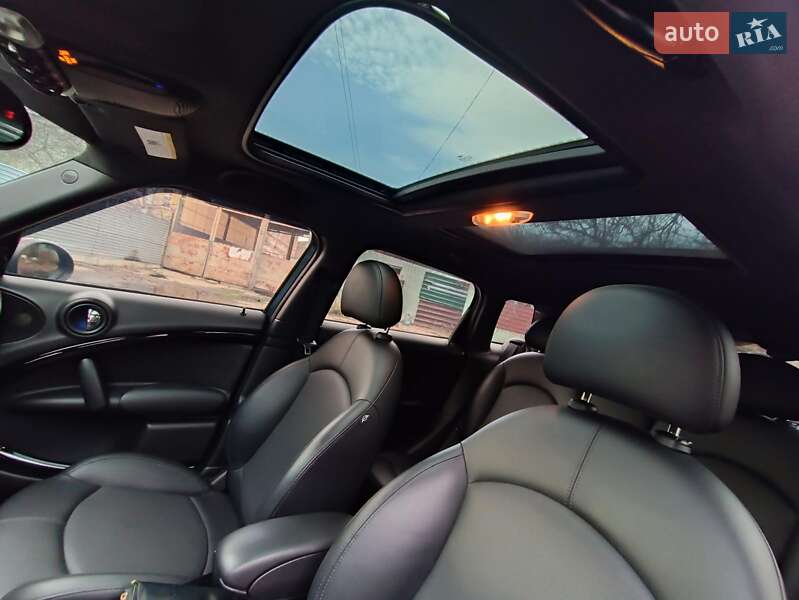 Позашляховик / Кросовер MINI Countryman 2012 в Харкові фото 23 Позашляховик / Кросовер MINI Countryman 2012 в Харкові