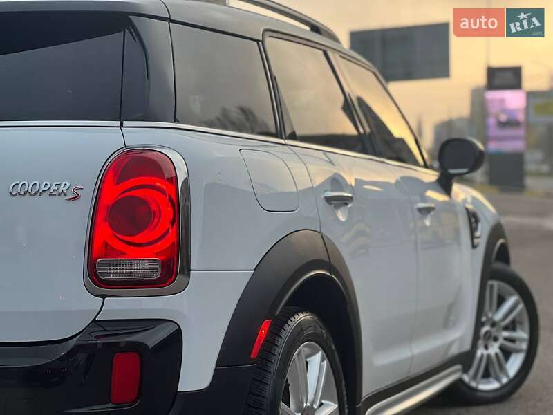 Хетчбек MINI Countryman 2017 в Одесі