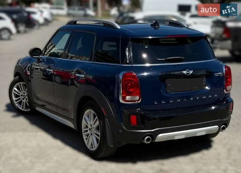 Хэтчбек MINI Countryman 2018 в Киеве
