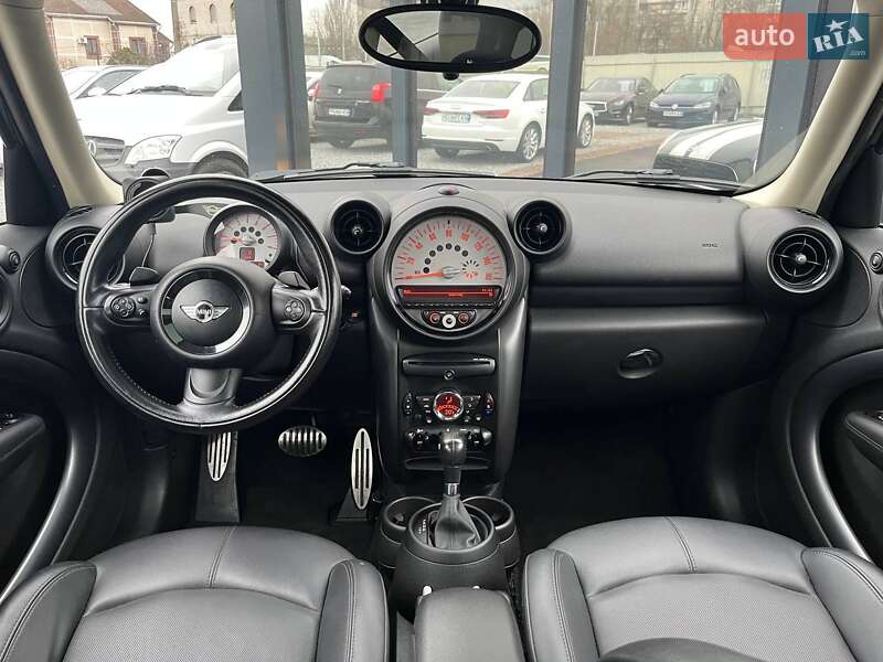 Внедорожник / Кроссовер MINI Countryman 2012 в Киеве фото 26 Внедорожник / Кроссовер MINI Countryman 2012 в Киеве
