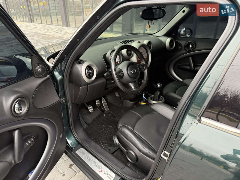 Внедорожник / Кроссовер MINI Countryman 2011 в Полтаве