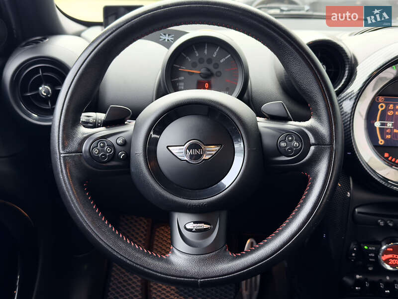 Внедорожник / Кроссовер MINI Countryman 2015 в Одессе фото 13 Внедорожник / Кроссовер MINI Countryman 2015 в Одессе